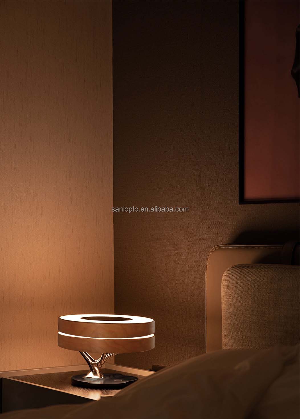 Amazon Dropshipping Trending Products 2023 New Arrival Wooden Smart LED Table Lamp with TWS Wireless Speaker Qi Wireless Charger